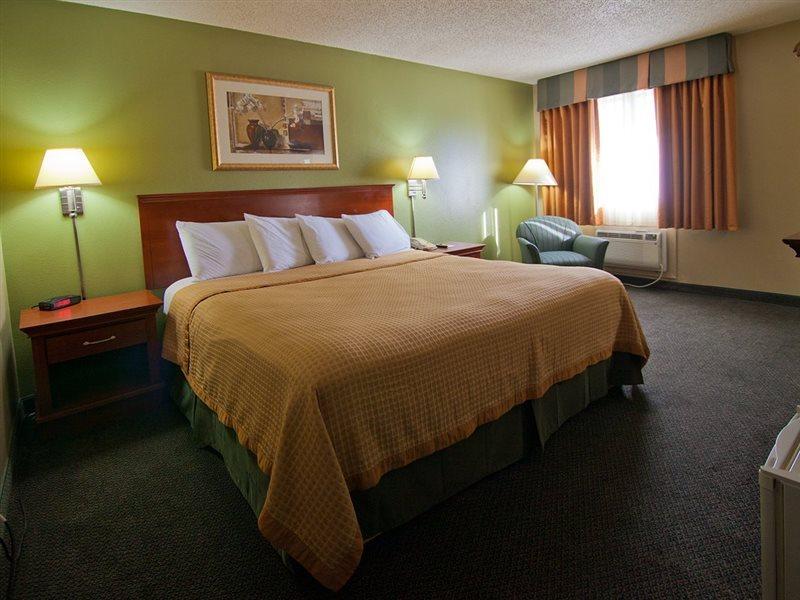 Super 8 By Wyndham Panama City Eksteriør billede